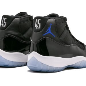 JORDAN RETRO 11 "SPACE JUMP"