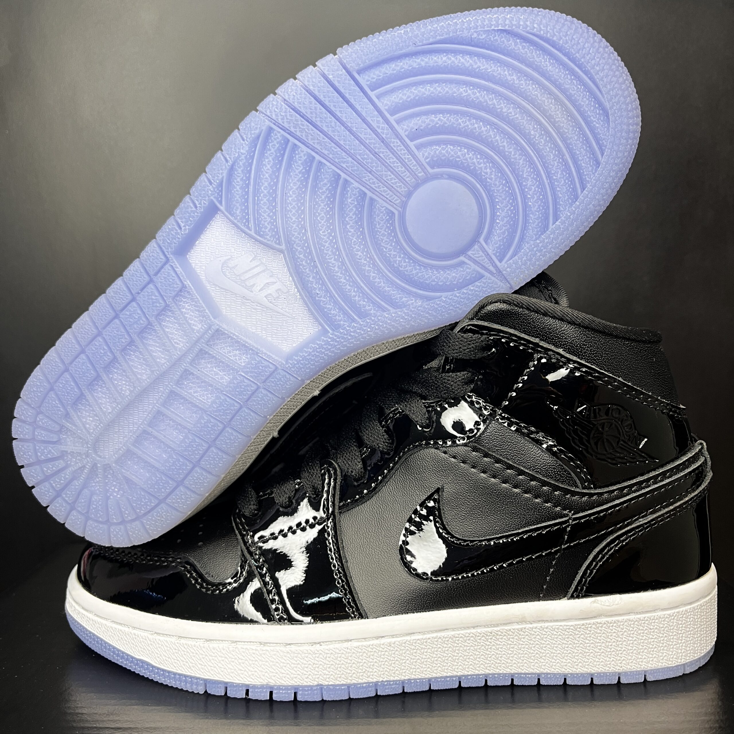 JORDAN RETRO 1 MID SPACE JAM - Imagen 2