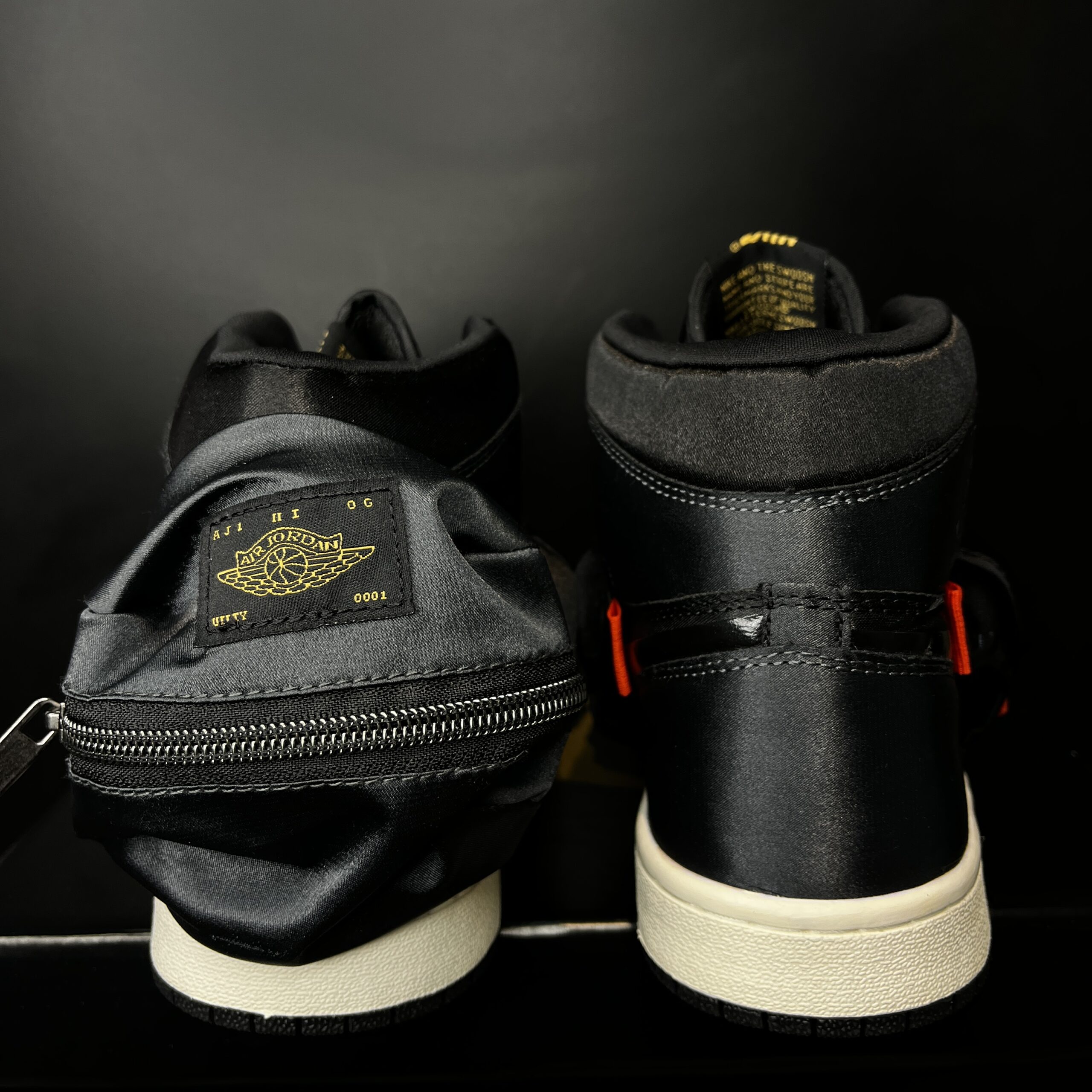 JORDAN RETRO 1 HIGH OG SP UTILITY STASH - Imagen 4