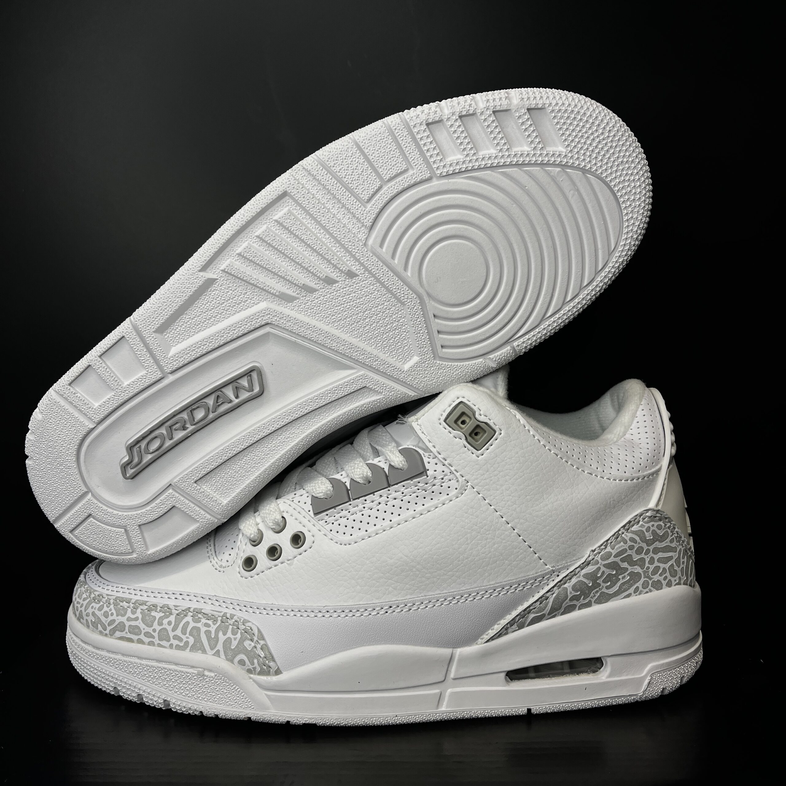 JORDAN RETRO 3 PURE MONEY - Imagen 3