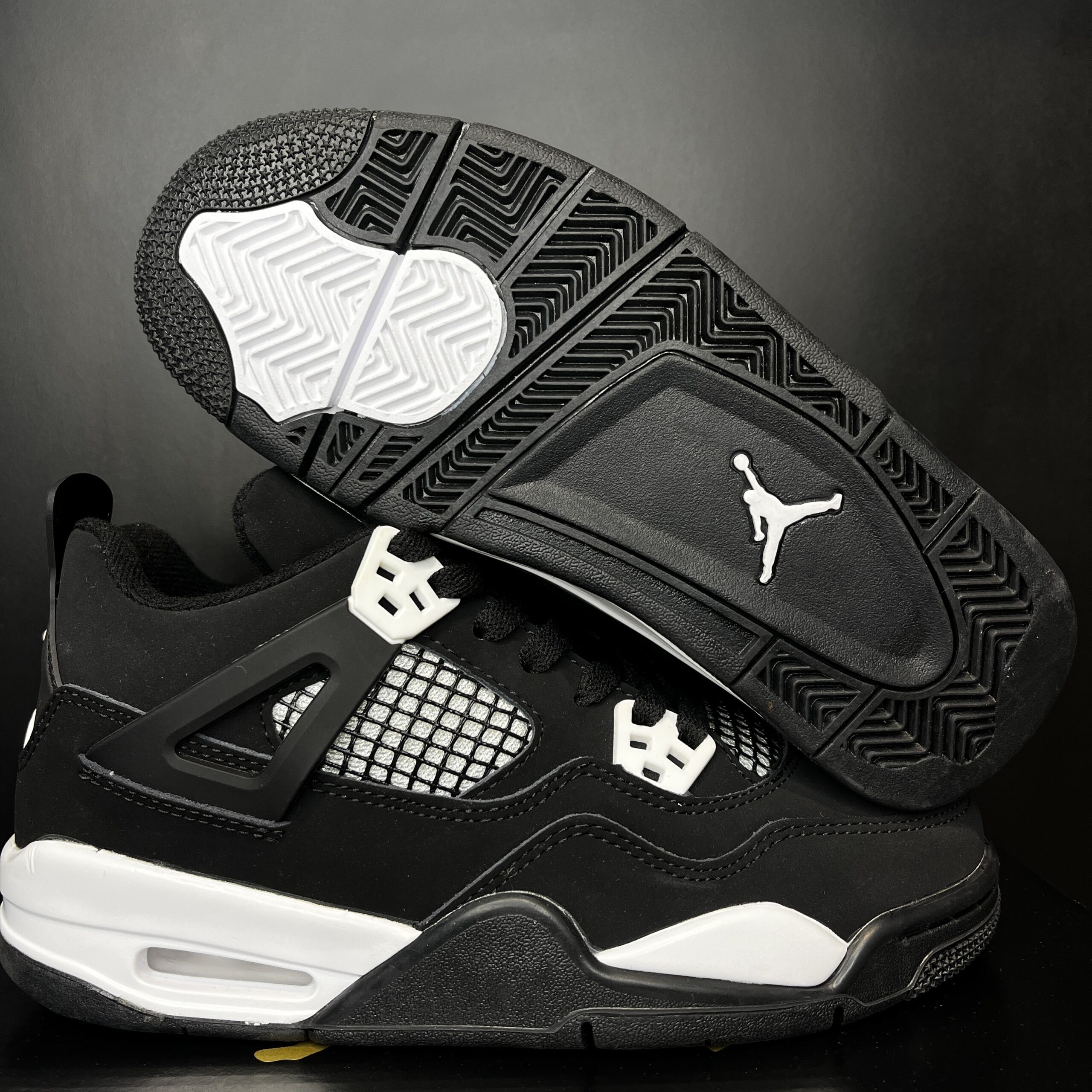 JORDAN RETRO 4 THUNDER WHITE - Imagen 2