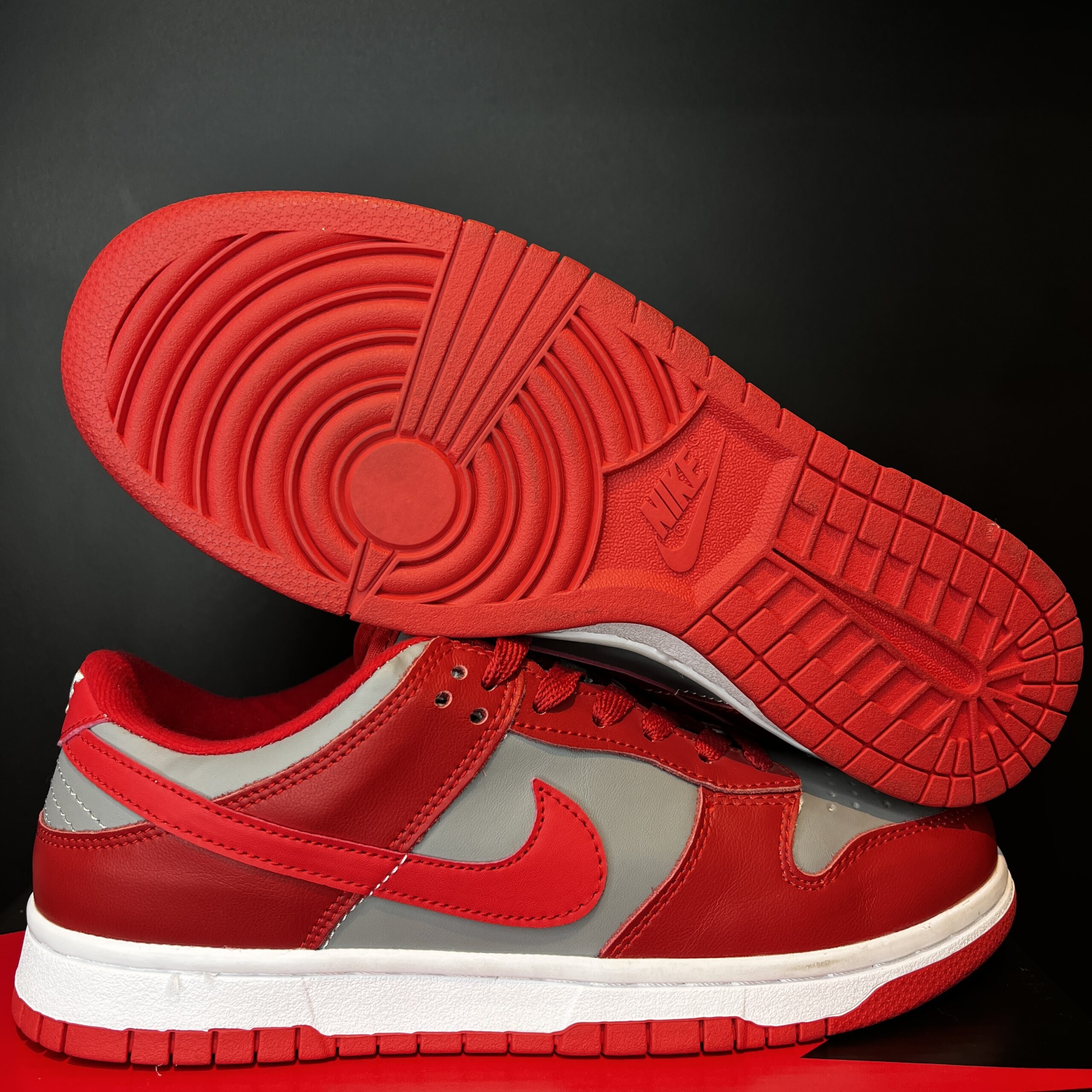 SB DUNK LOW UNLV 2021 - Imagen 2