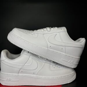 AIR FORCE ONE TRIPLE WHITE
