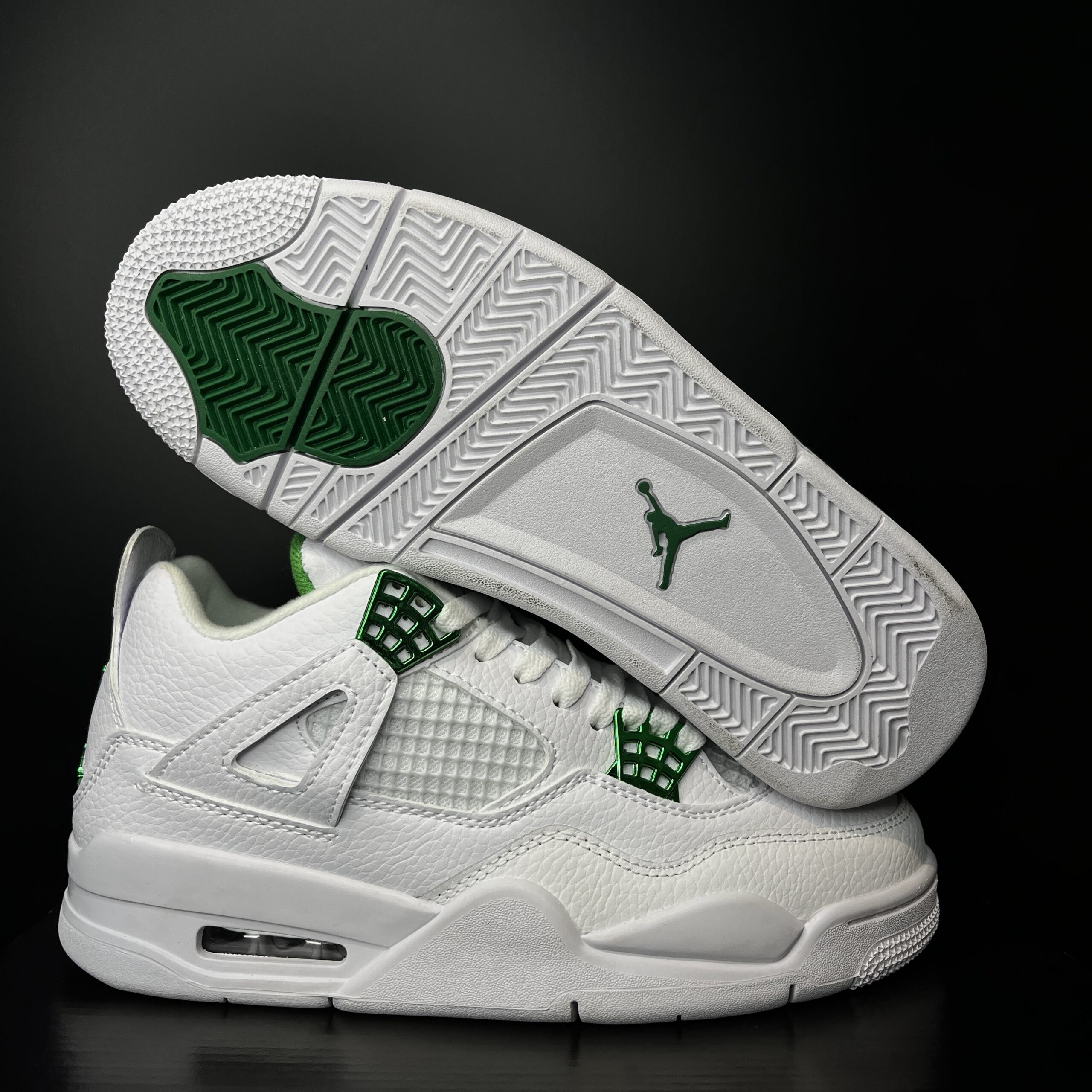 JORDAN RETRO 4 WHITE METALLIC GREEN - Imagen 2