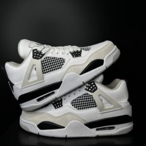 JORDAN RETRO 4 MILITARY BLACK