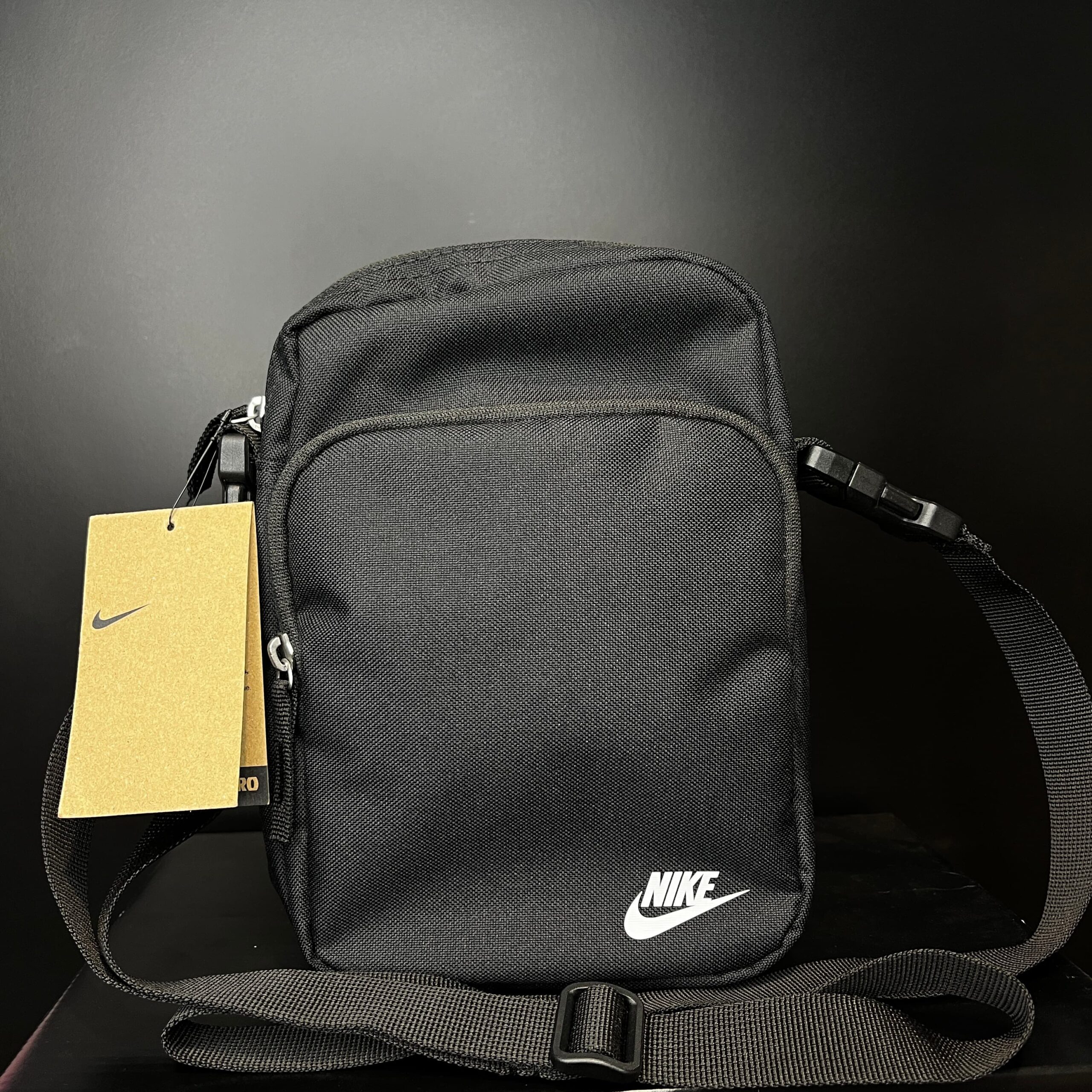 MORRAL NIKE NEGRO
