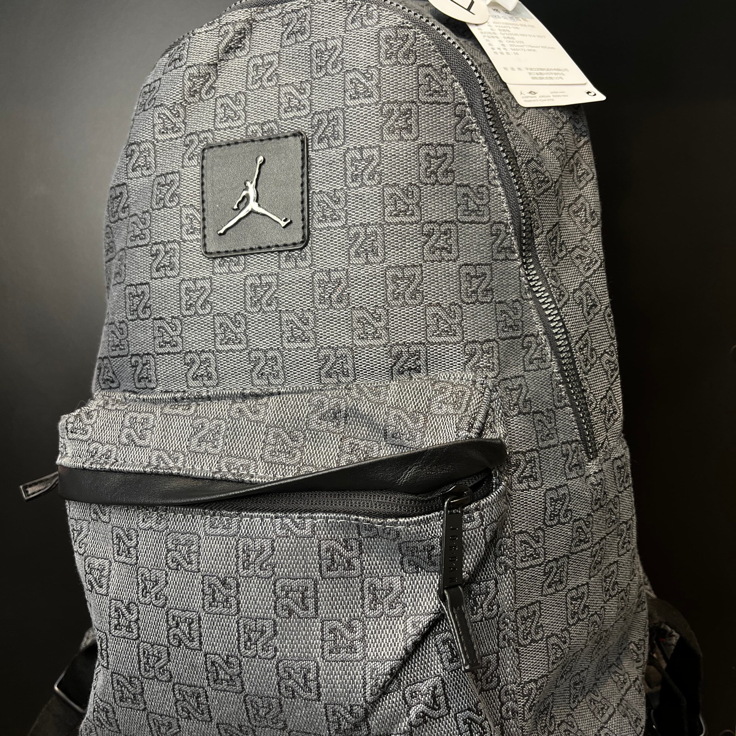 MOCHILA JORDAN GRIS